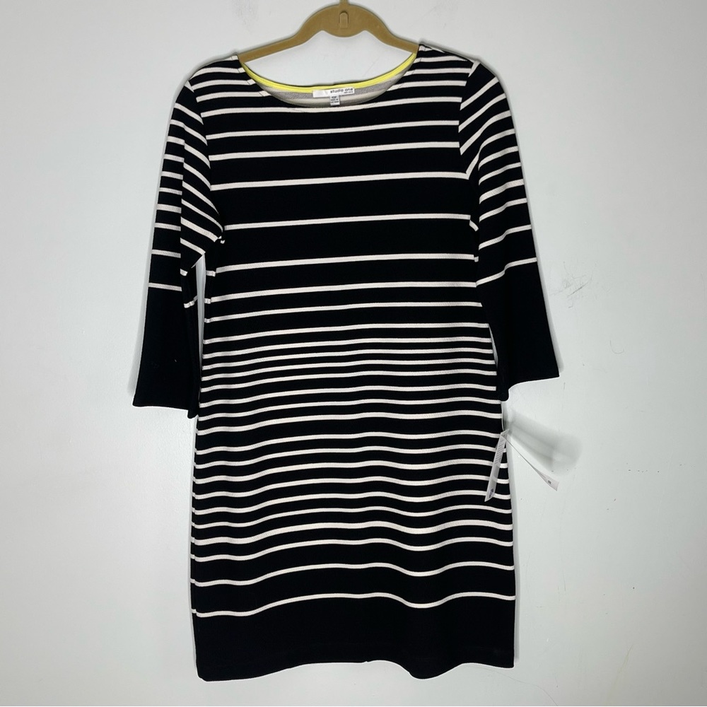 STUDIO ONE Black and White Striped 3/4 Sleeve Sheath Dress Size 10P NWT - Picture 1 of 7